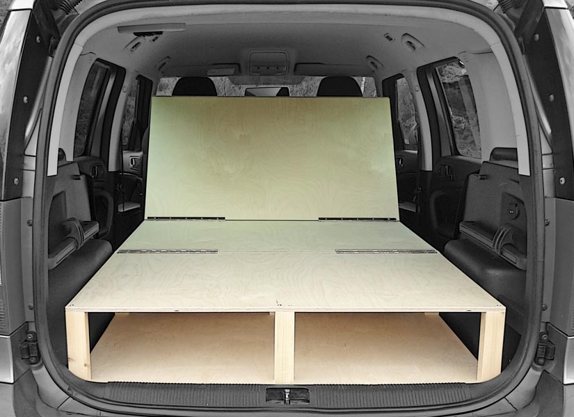 The camper van conversion module can be also be configured as a lounger style seat inside your Skoda Yeti.